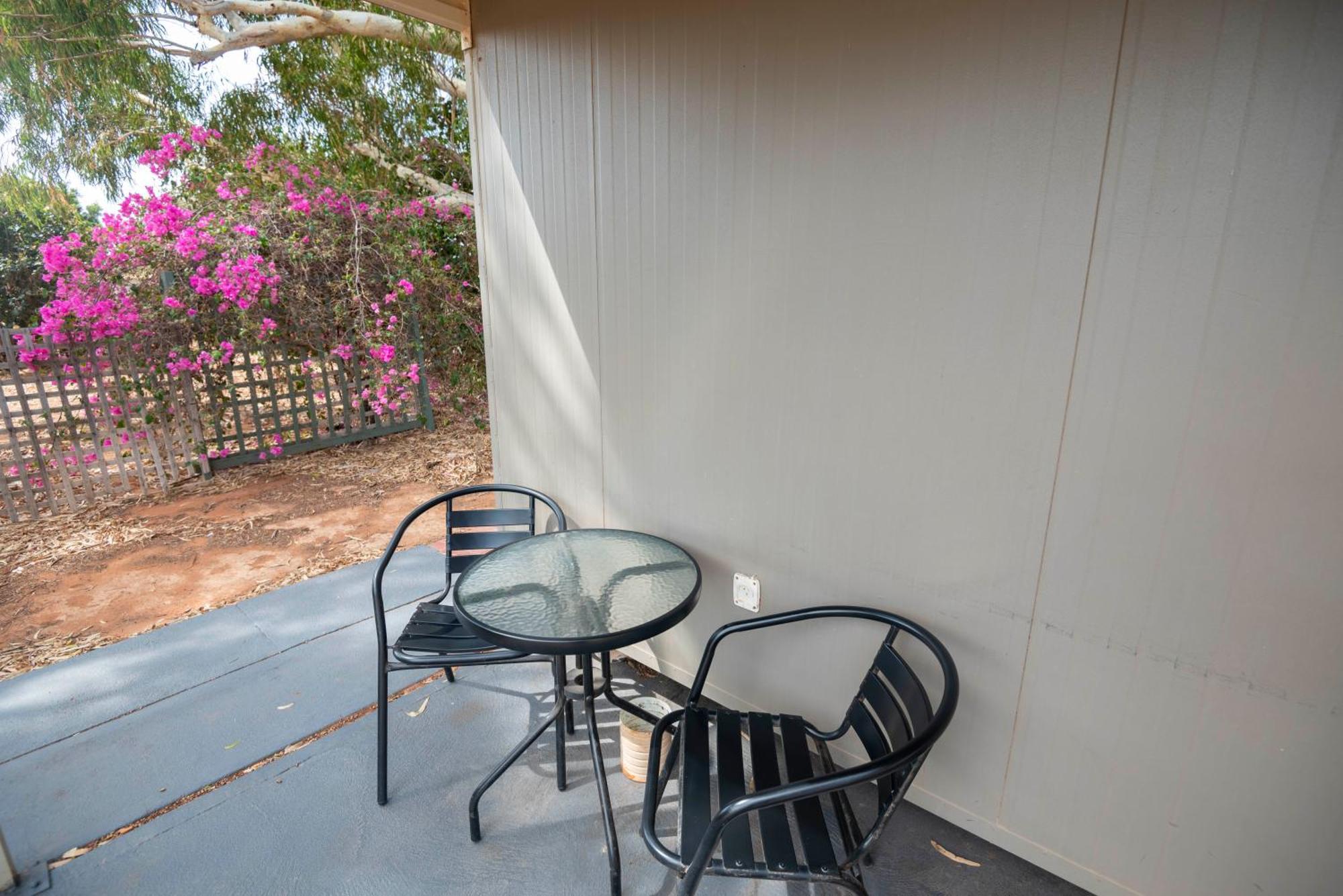 Capricorn Holiday Park Carnarvon Extérieur photo