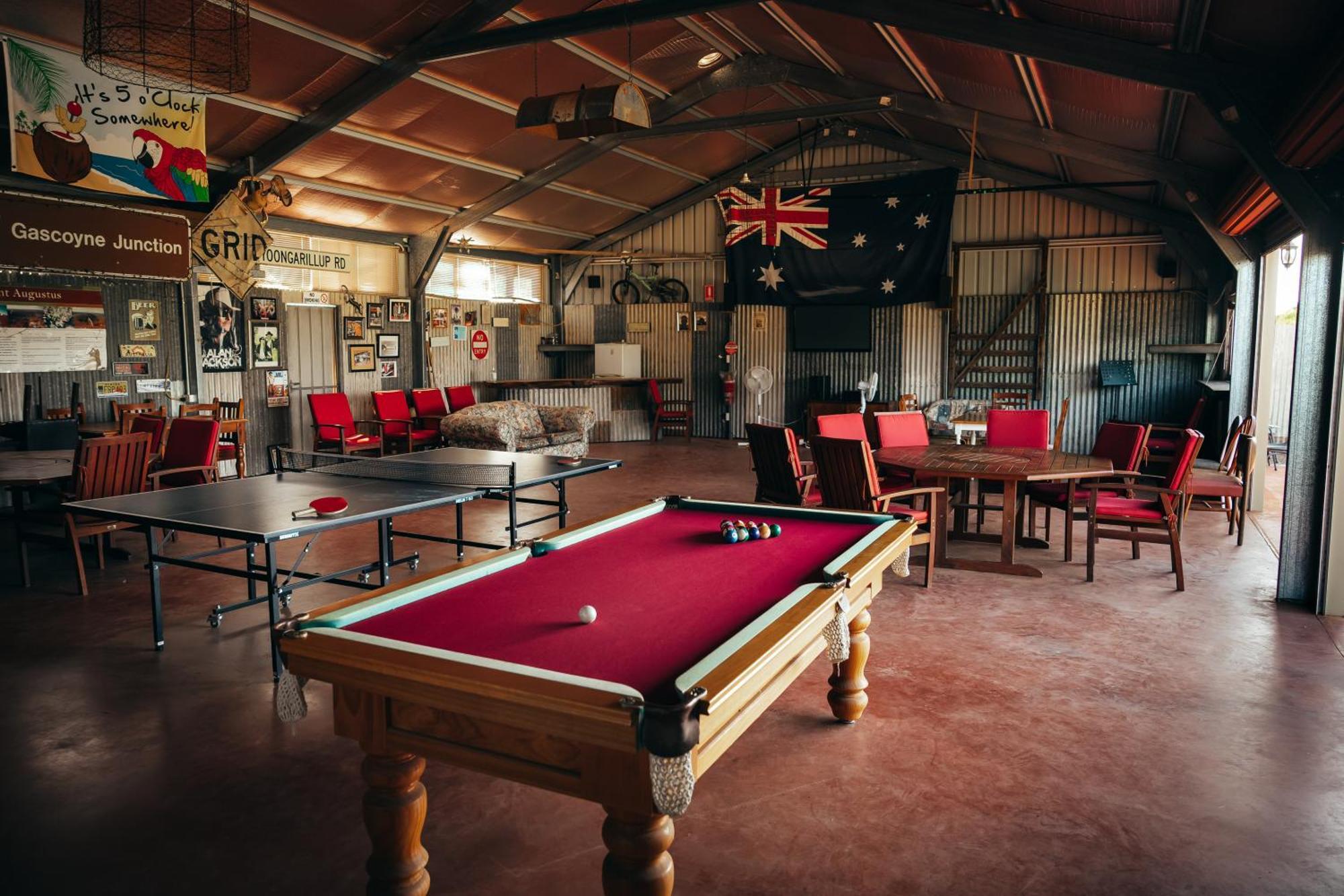 Capricorn Holiday Park Carnarvon Extérieur photo